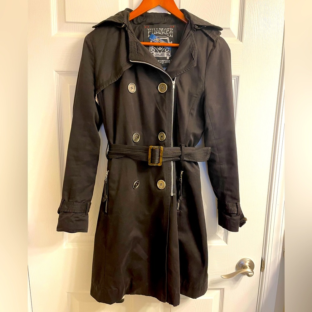 Millard Fillmore Trenchcoat- Water resistant. Detachable hood. Lined. Sz Small